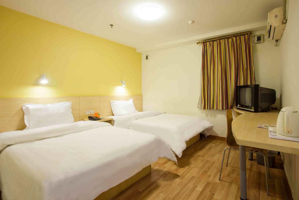 7Days Inn Shenzhen Da Fen You Hua Cun חדר תמונה