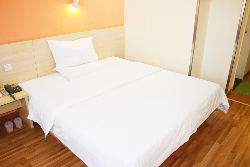 7Days Inn Shenzhen Da Fen You Hua Cun מראה חיצוני תמונה