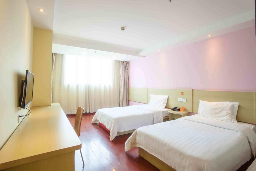7Days Inn Shenzhen Da Fen You Hua Cun חדר תמונה